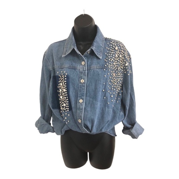 Beautiful denim crystal rhinestones studded‎ button down shirt size medium new - Picture 1 of 16